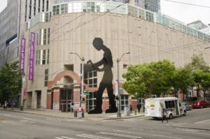 public art hammering man in Seattle, WA
