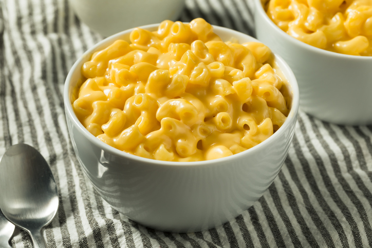 Homemade Creamy Macaroni and Cheese Pasta