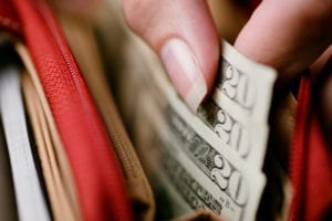 tips for comparing travel nurse pay packages