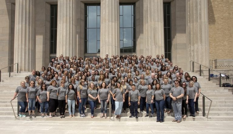 Some of the Travel Nurse Across America crew, along with folks from the travel allied recruitment team, were just chilling on the steps in Little Rock, Arkansas.