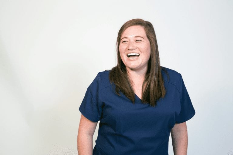 Leah, a healthcare traveler, feels pretty confident about her pay thanks to the solid pay packages and benefits she gets from TNAA and TotalMed.