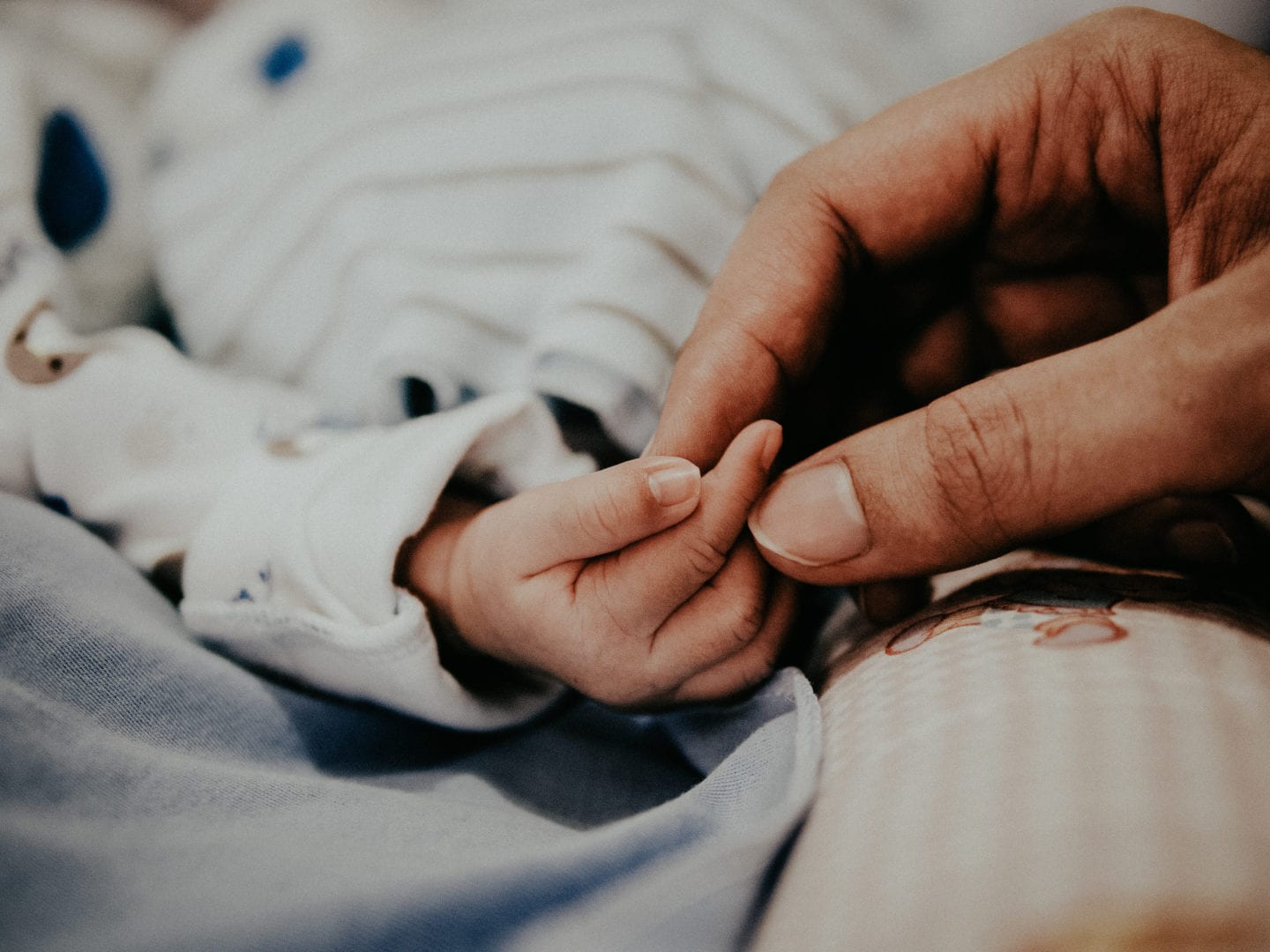NICU Travel Nurse Career Guide Requirements, Advice