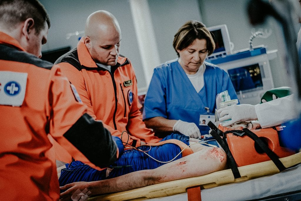 Travel Nurse Career Guide ER Nursing, Jobs & Tips TNAA